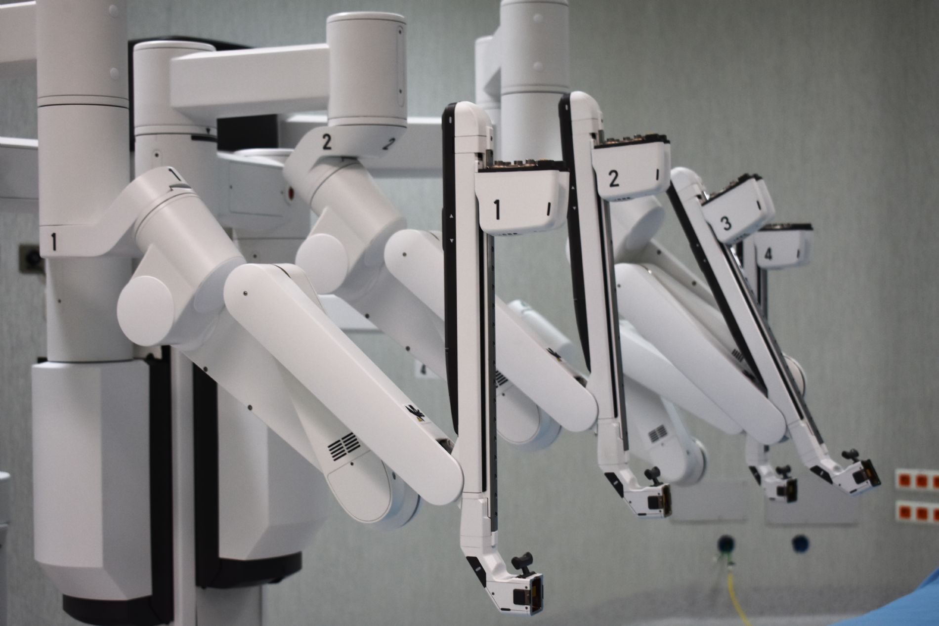 El Robot Da Vinci desembarca en el Centro Mdico de Asturias