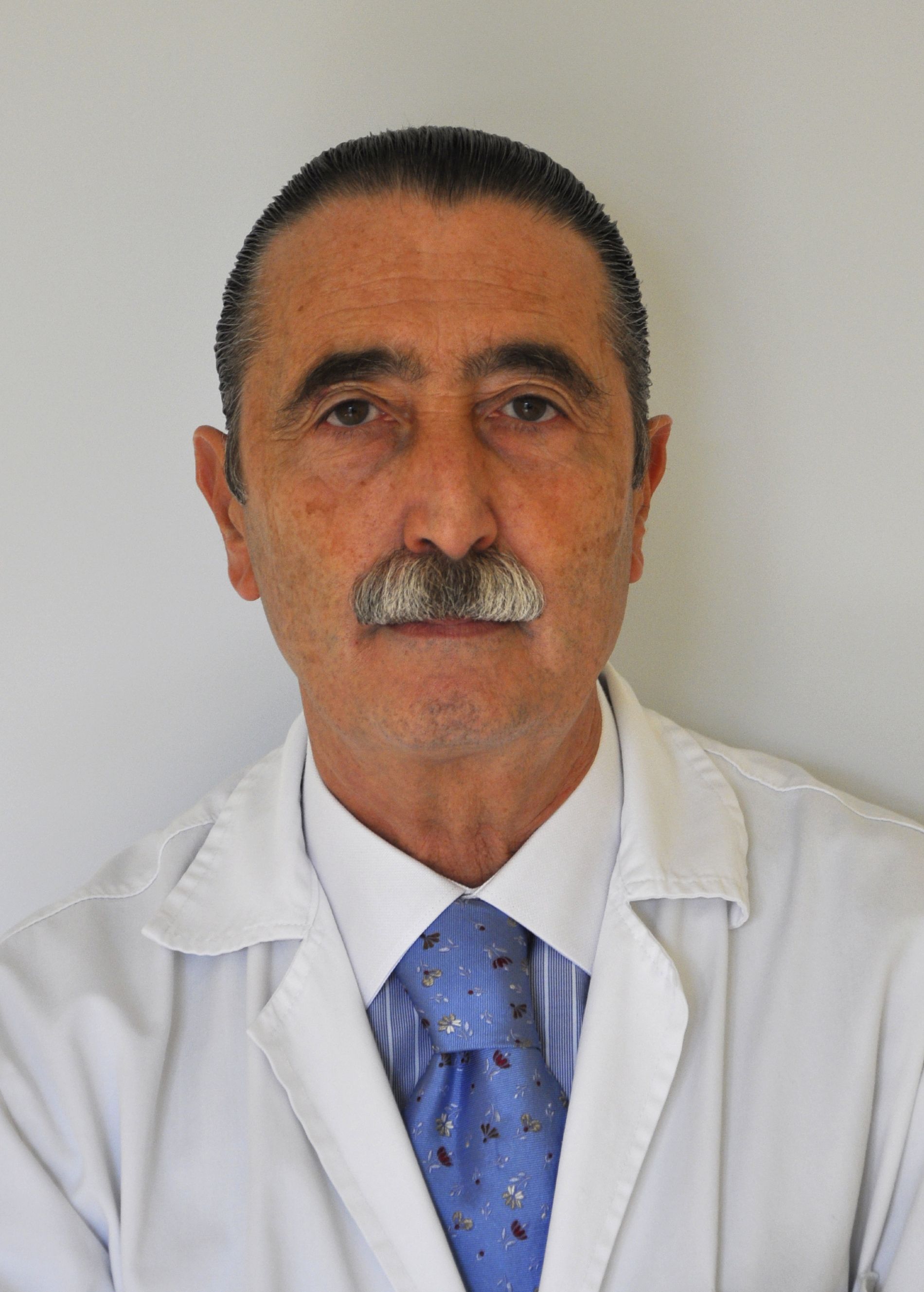 Dr. Fidel Asensio,