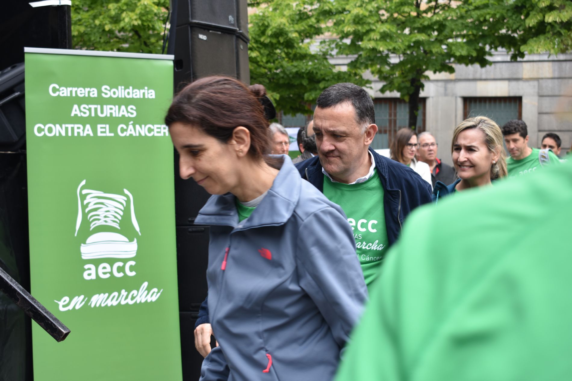 Oviedo se tiñe de verde contra el Cáncer