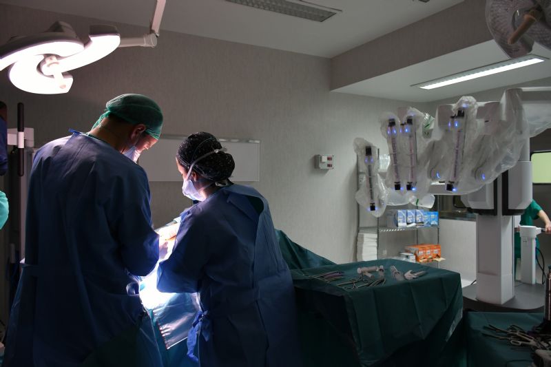 Urología completa su operación robótica número 33