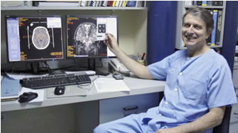 Nuestro neurocirujano, Fernando Seijo, entre los 50 profesionales mejor valorados de la medicina privada